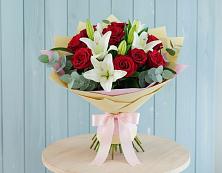 Букет цветов из:  Лилии и Розы #REPLACE_PRED# Пригородном Краснодарского края