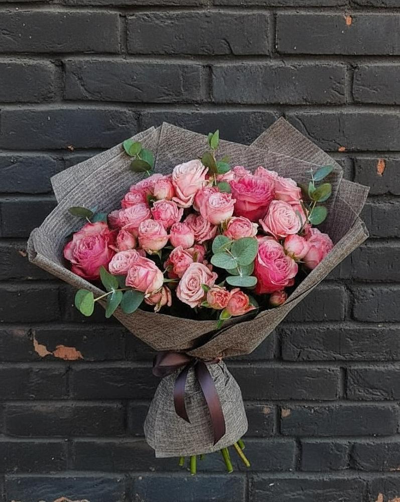 Букет цветов из: Розы в Пригородном Краснодарского края