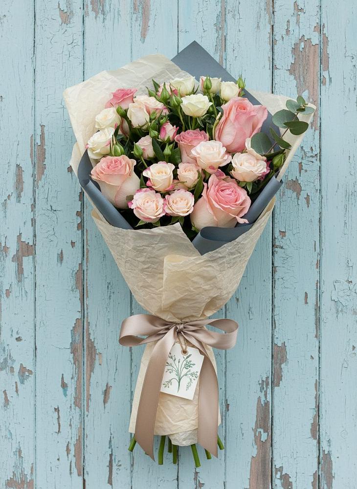 Букет цветов из: Розы в Пригородном Краснодарского края