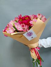 Букет цветов из:  Альстромерии в Пригородном Краснодарского края