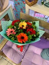 Букет цветов из:  Герберы, Хризантемы и Альстромерии #REPLACE_PRED# Пригородном Краснодарского края