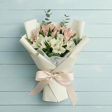 Букет цветов из:  Альстромерии в Пригородном Краснодарского края