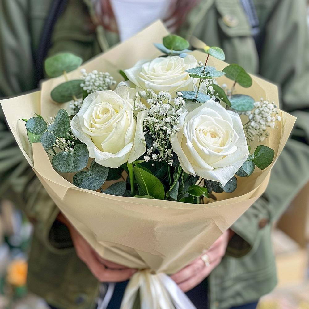 Букет цветов из: Розы в Пригородном Краснодарского края