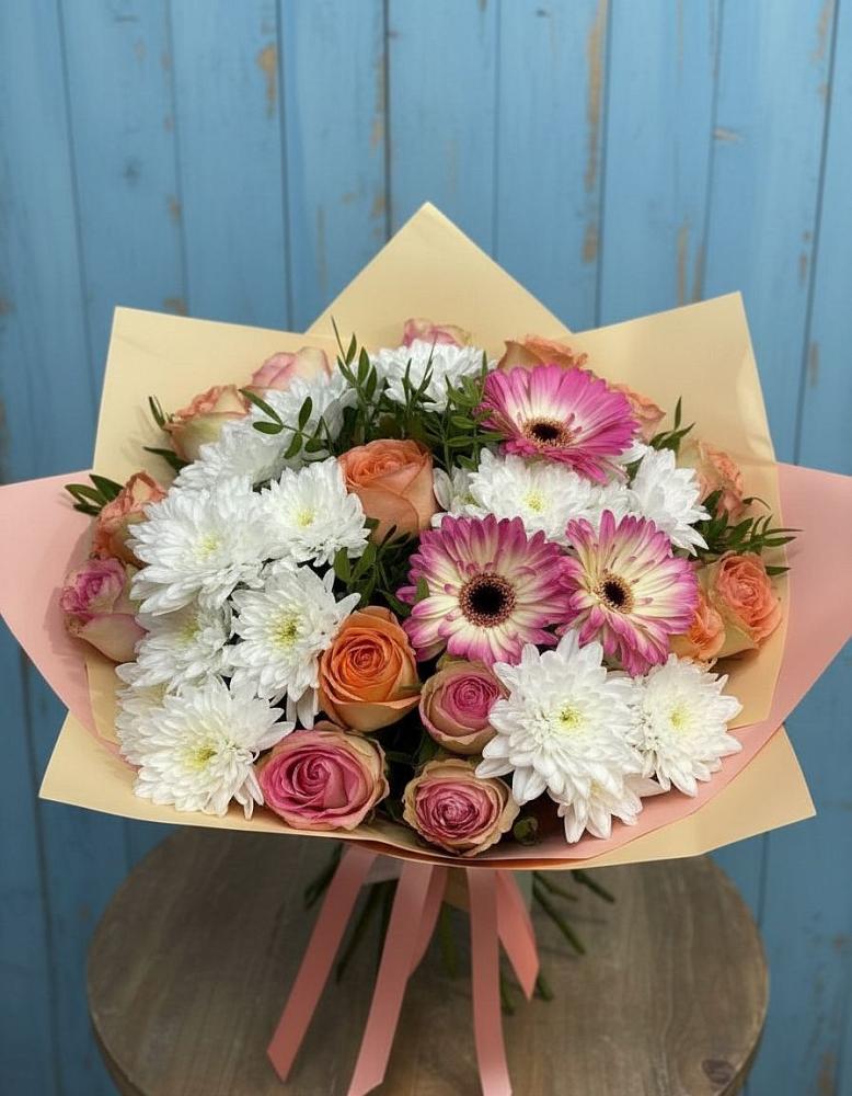 Букет цветов из: Розы, Герберы и Хризантемы в Пригородном Краснодарского края