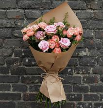 Букет цветов из:  Розы в Пригородном Краснодарского края