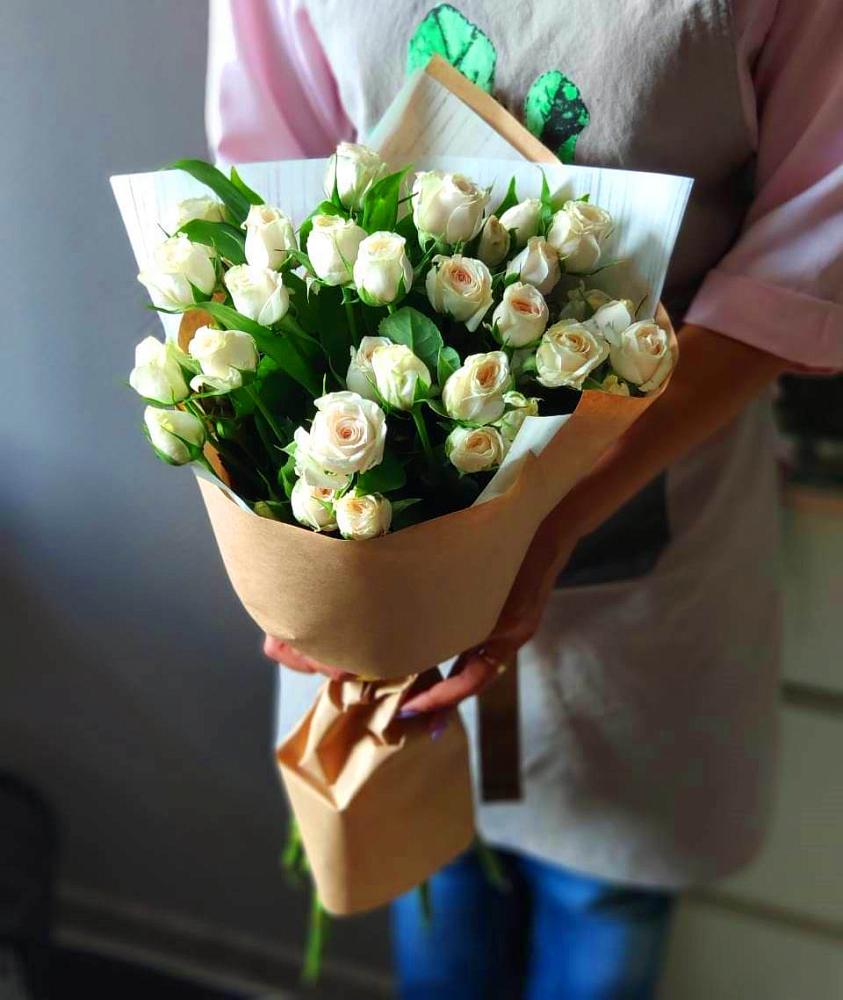 Букет цветов из: Розы в Пригородном Краснодарского края