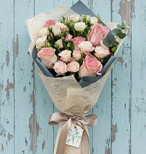 Букет цветов из:  Розы в Пригородном Краснодарского края