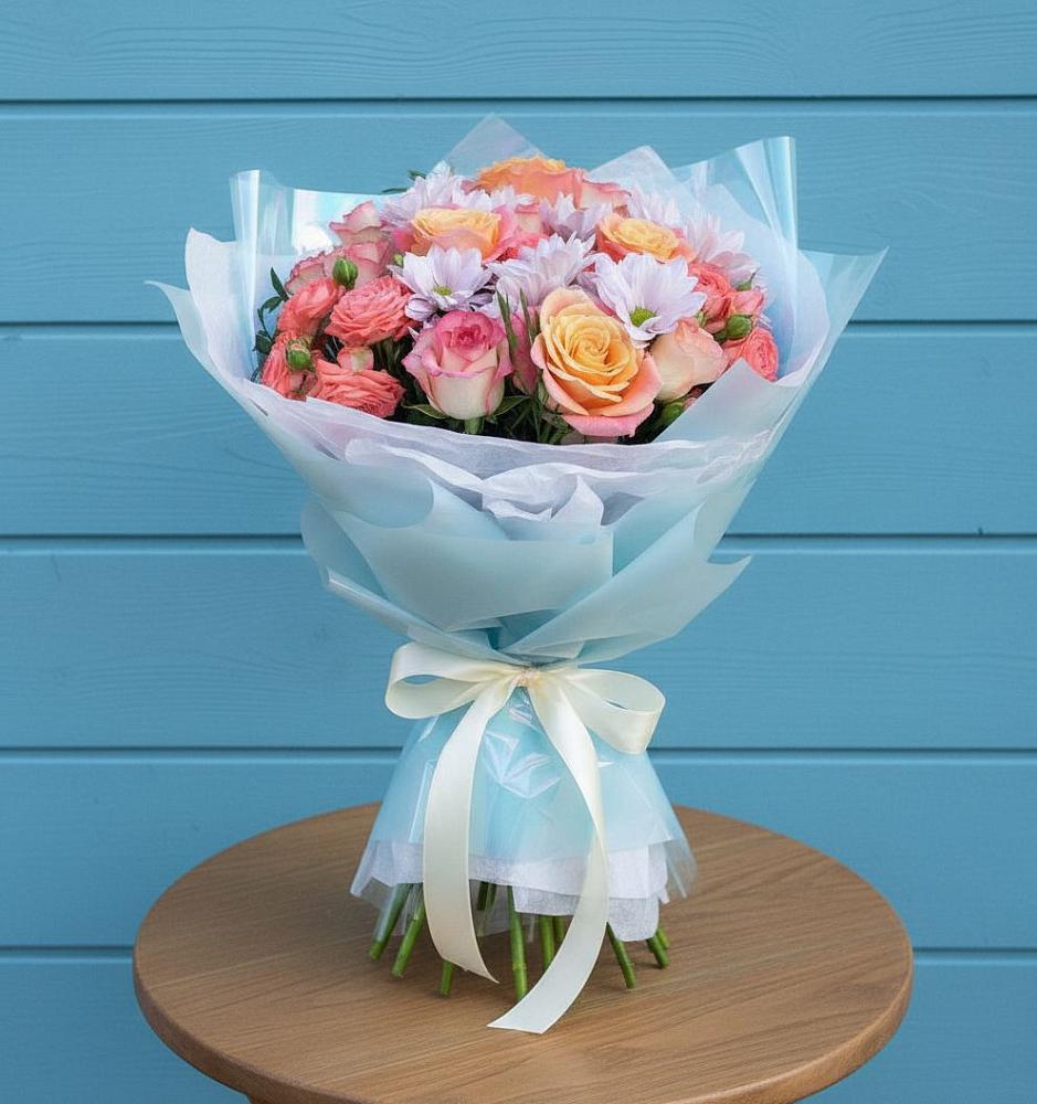 Букет цветов из: Хризантемы и Розы в Пригородном Краснодарского края