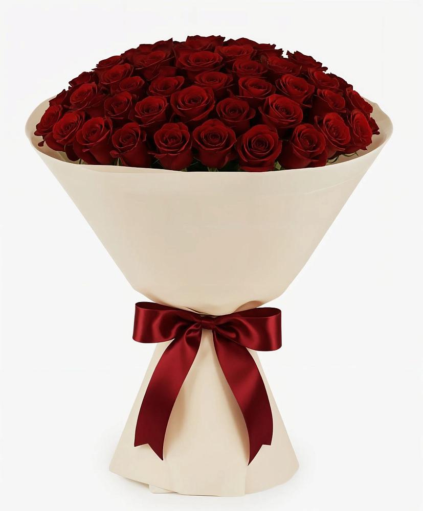 Букет 101 Бордовая роза Блэк Бакарра в Пригородном Краснодарского края