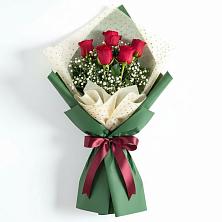 Букет цветов из:  Розы в Пригородном Краснодарского края