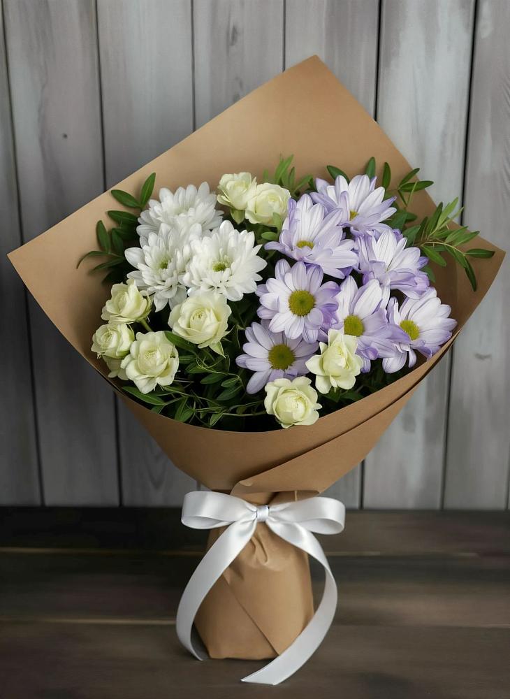 Букет цветов из: Хризантемы и Розы в Пригородном Краснодарского края